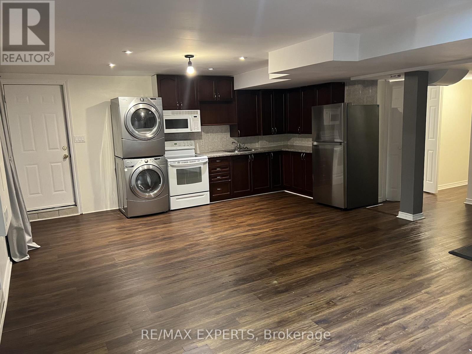 Bsmt - 814 Wingarden Crescent, Pickering, Ontario  L1V 0C2 - Photo 12 - E12641786