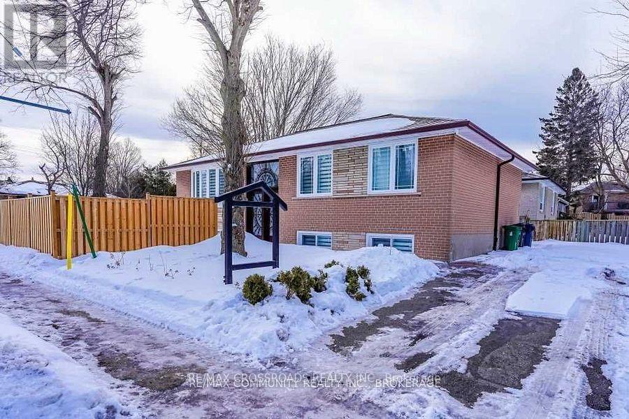 MAIN - 105 BRIMORTON DRIVE, Toronto, Ontario