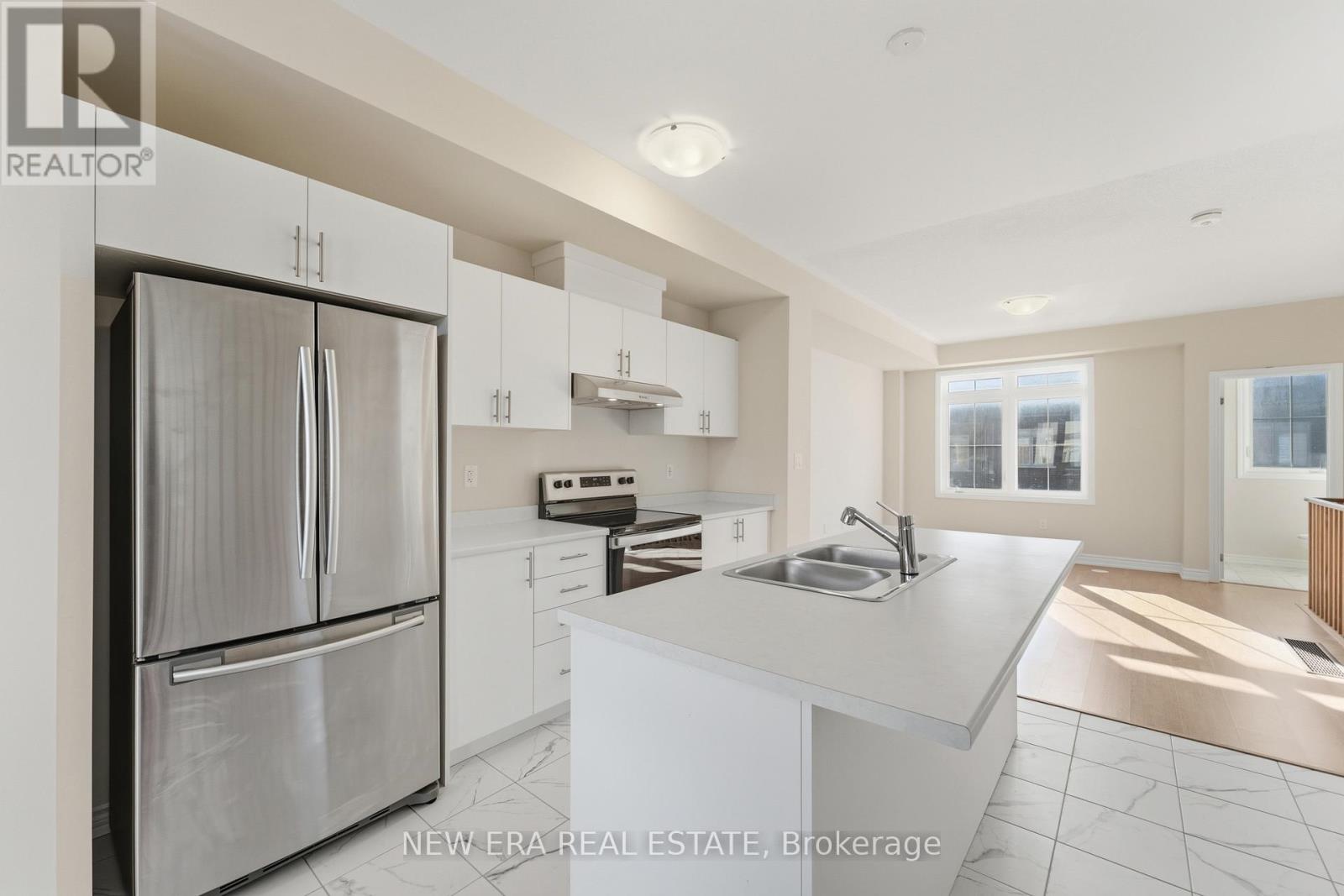 6 Malone Lane, Clarington, Ontario  L1E 0H8 - Photo 12 - E12641820