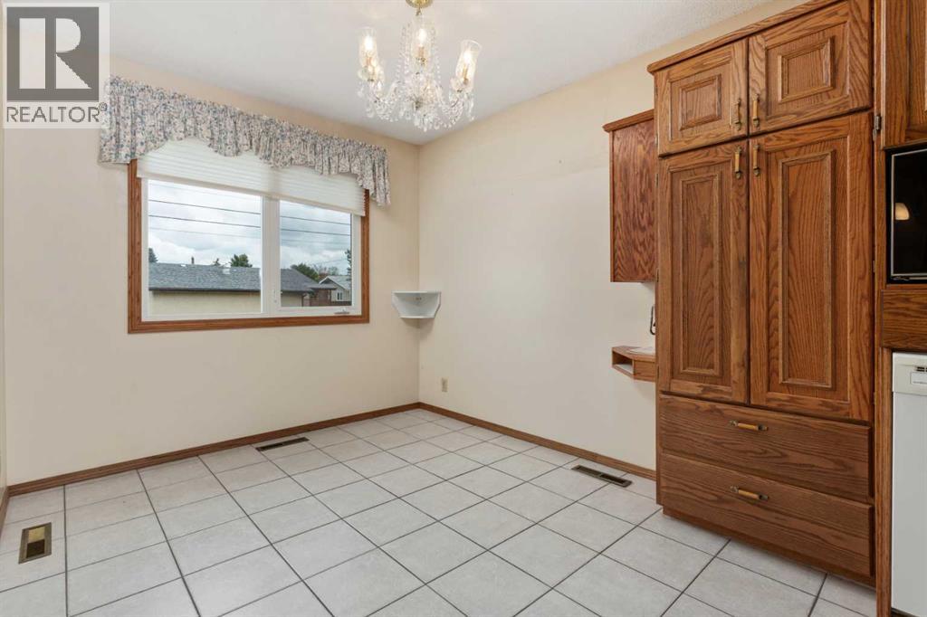 6508 45 Avenue, Camrose, Alberta  T4V 0C5 - Photo 13 - A2241644