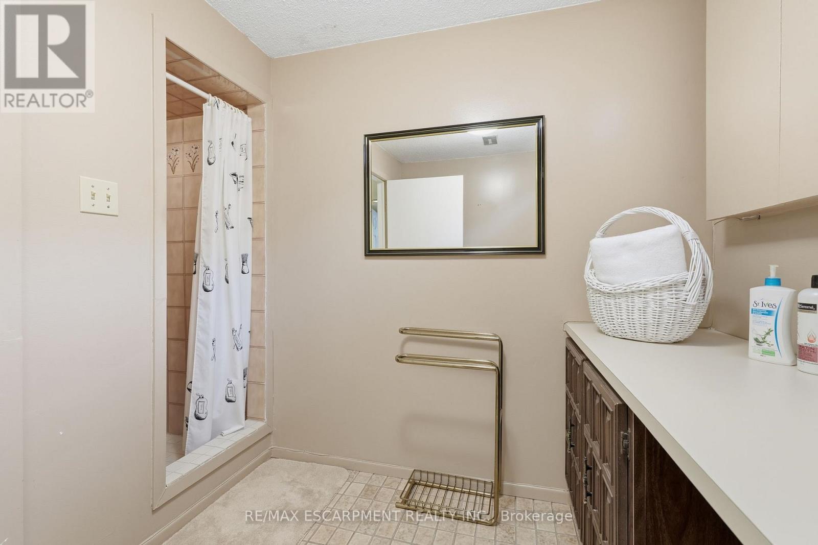 92 Briarwood Road, Markham, Ontario  L3R 2X3 - Photo 44 - N12641826