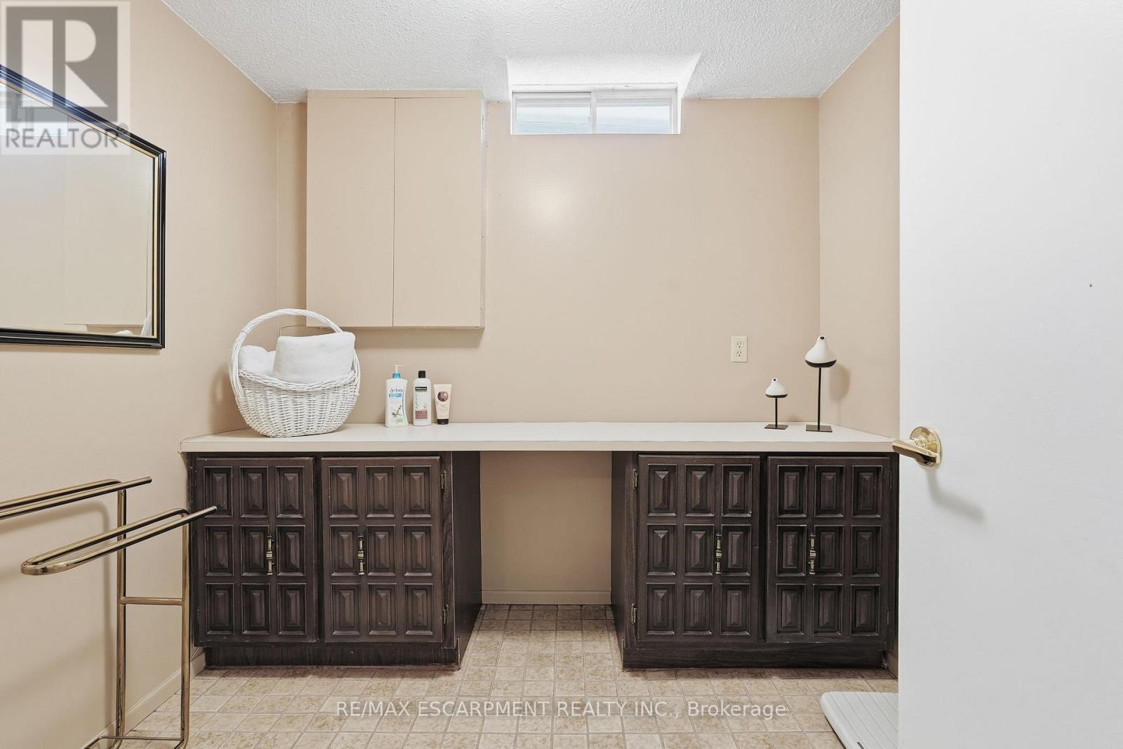 92 Briarwood Road, Markham, Ontario  L3R 2X3 - Photo 45 - N12641826