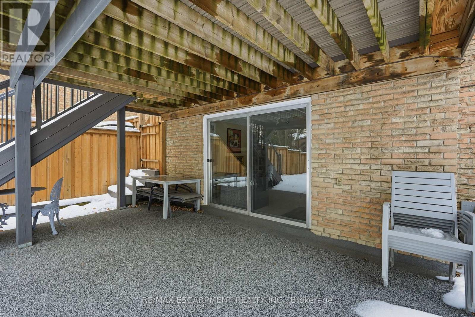 92 Briarwood Road, Markham, Ontario  L3R 2X3 - Photo 47 - N12641826