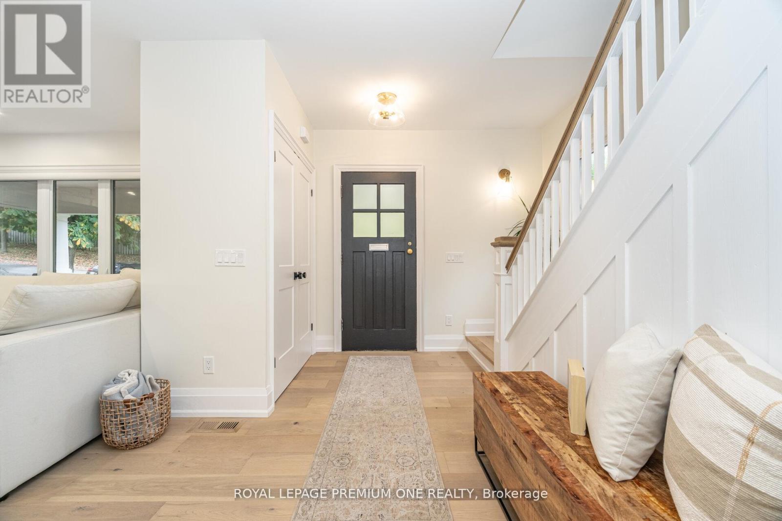 301 Court Street, Newmarket, Ontario  L3Y 3S6 - Photo 11 - N12641840