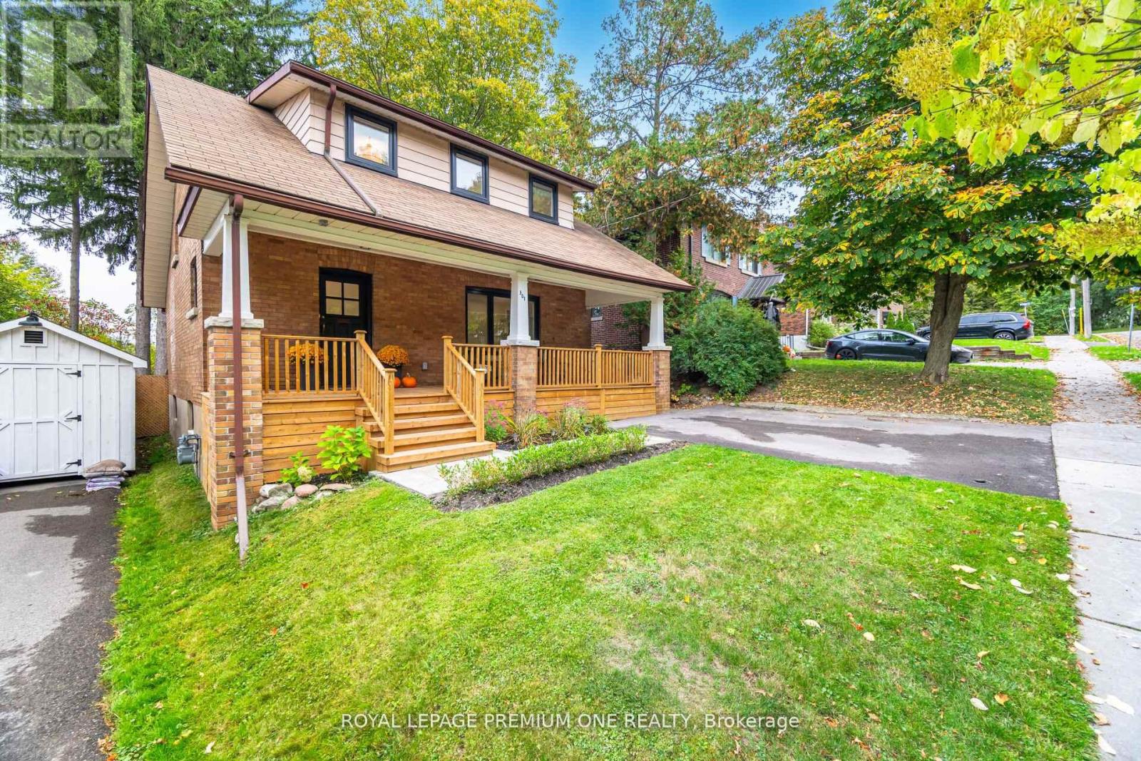 301 Court Street, Newmarket, Ontario  L3Y 3S6 - Photo 3 - N12641840