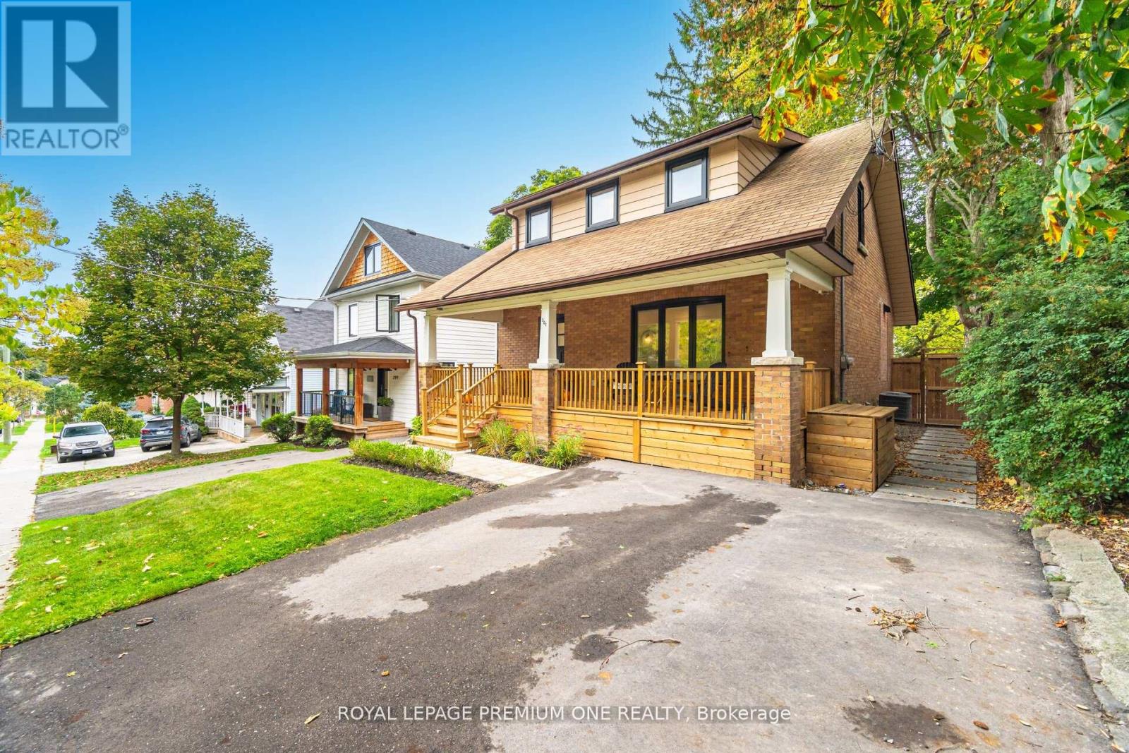 301 Court Street, Newmarket, Ontario  L3Y 3S6 - Photo 4 - N12641840