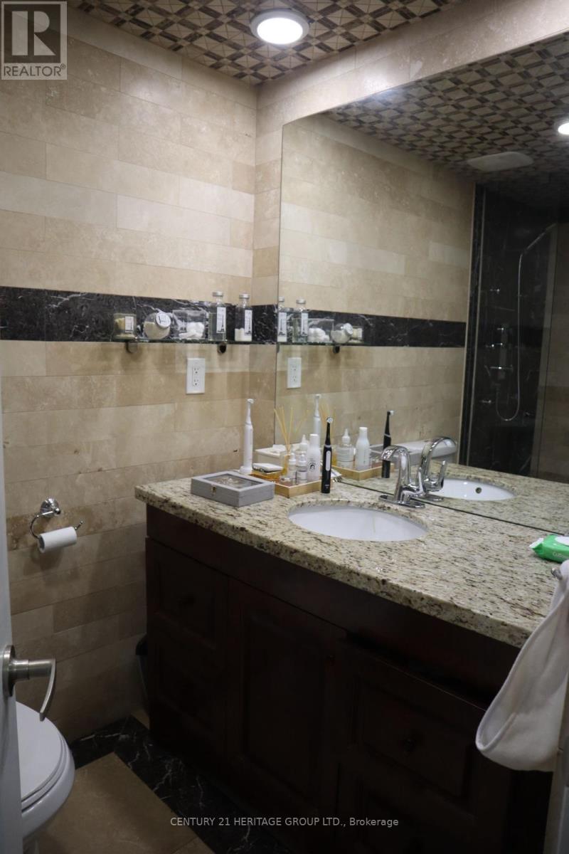 Main Fl. - 91 Spyglass Hill Road, Vaughan, Ontario  L4E 2K6 - Photo 17 - N12641852