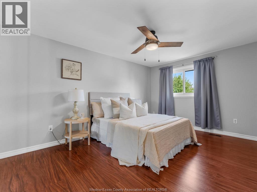 9712 Lynngrove Crescent, Windsor, Ontario N8R 1B7 - Photo 16 - 25031842