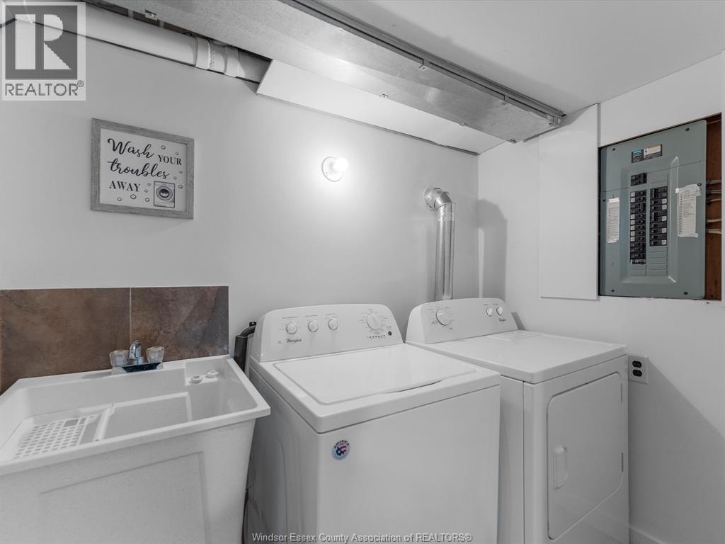 9712 Lynngrove Crescent, Windsor, Ontario N8R 1B7 - Photo 29 - 25031842