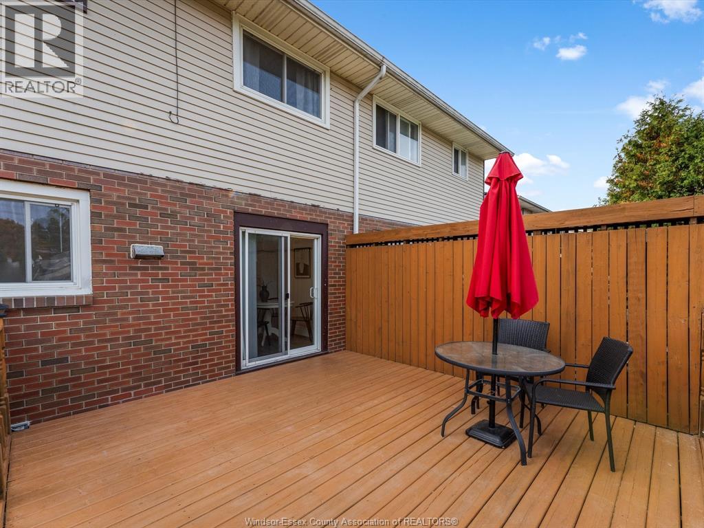 9712 Lynngrove Crescent, Windsor, Ontario N8R 1B7 - Photo 30 - 25031842