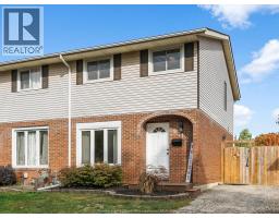 9712 LYNNGROVE CRESCENT, Windsor, Ontario