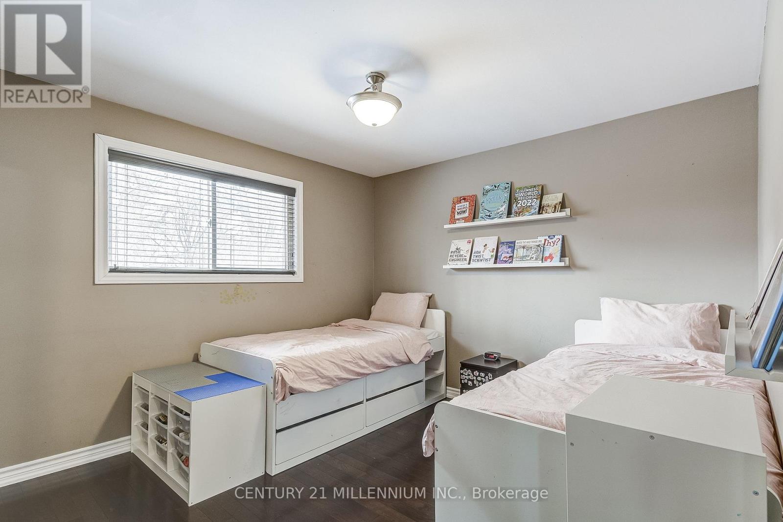 10 Evesham Crescent, Brampton, Ontario  L6T 3M3 - Photo 17 - W12641798