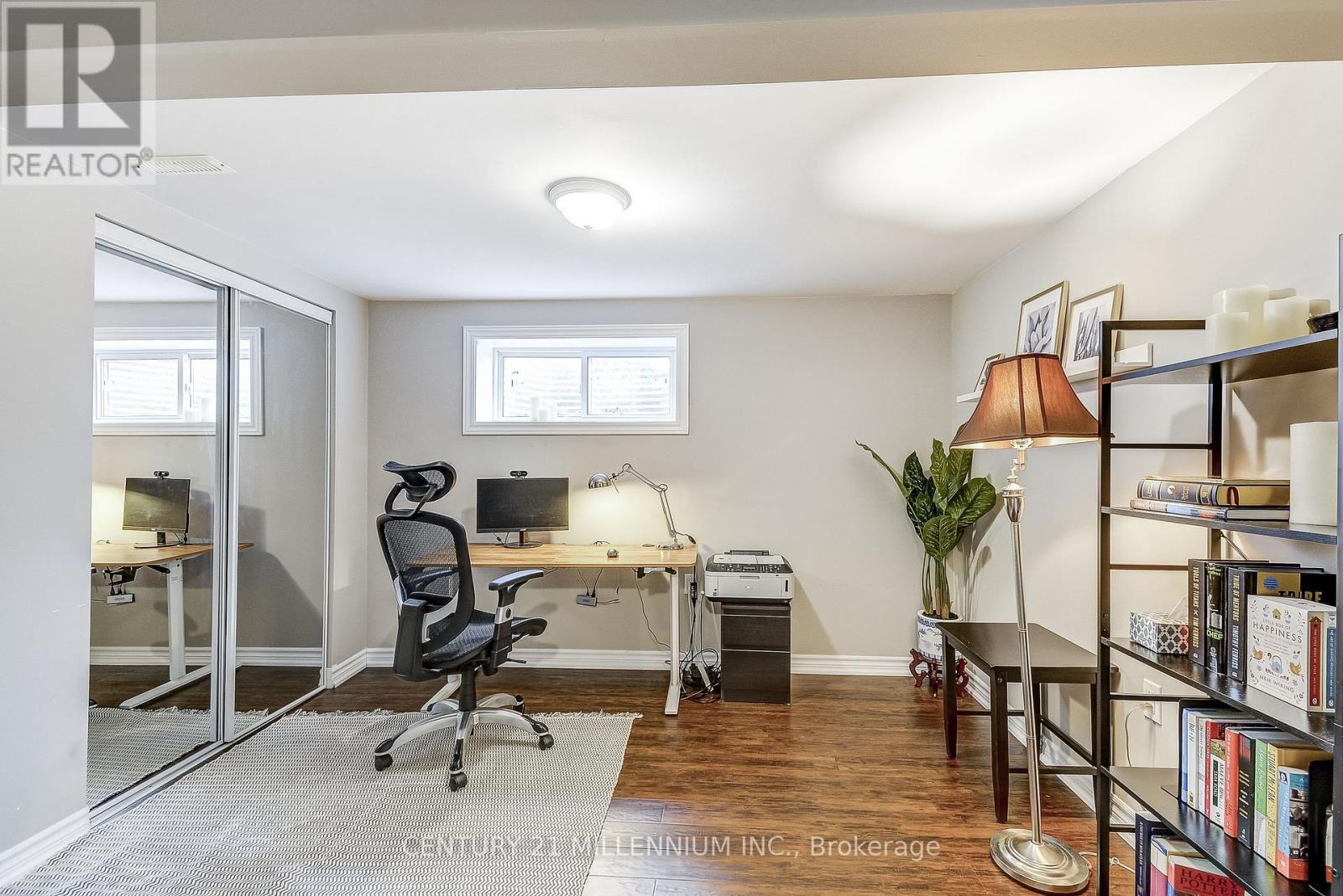 10 Evesham Crescent, Brampton, Ontario  L6T 3M3 - Photo 38 - W12641798