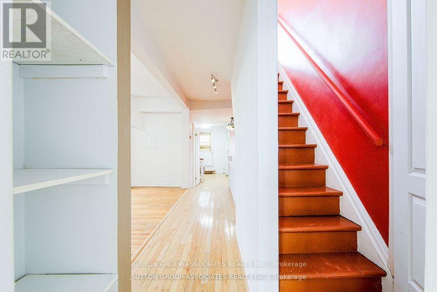 50 Lappin Avenue, Toronto, Ontario  M6H 1Y4 - Photo 16 - W12641832