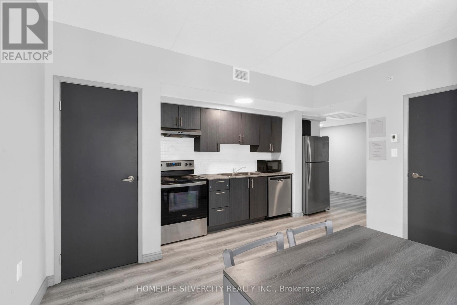 A405 - 275 Larch Street, Waterloo, Ontario  N2L 0J1 - Photo 17 - X12641838