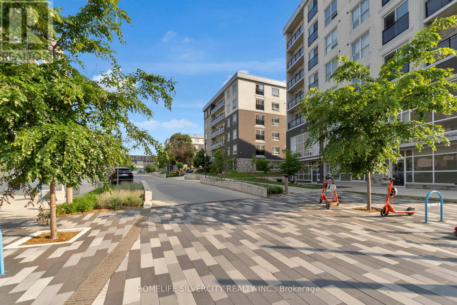 A405 - 275 Larch Street, Waterloo, Ontario  N2L 0J1 - Photo 25 - X12641838