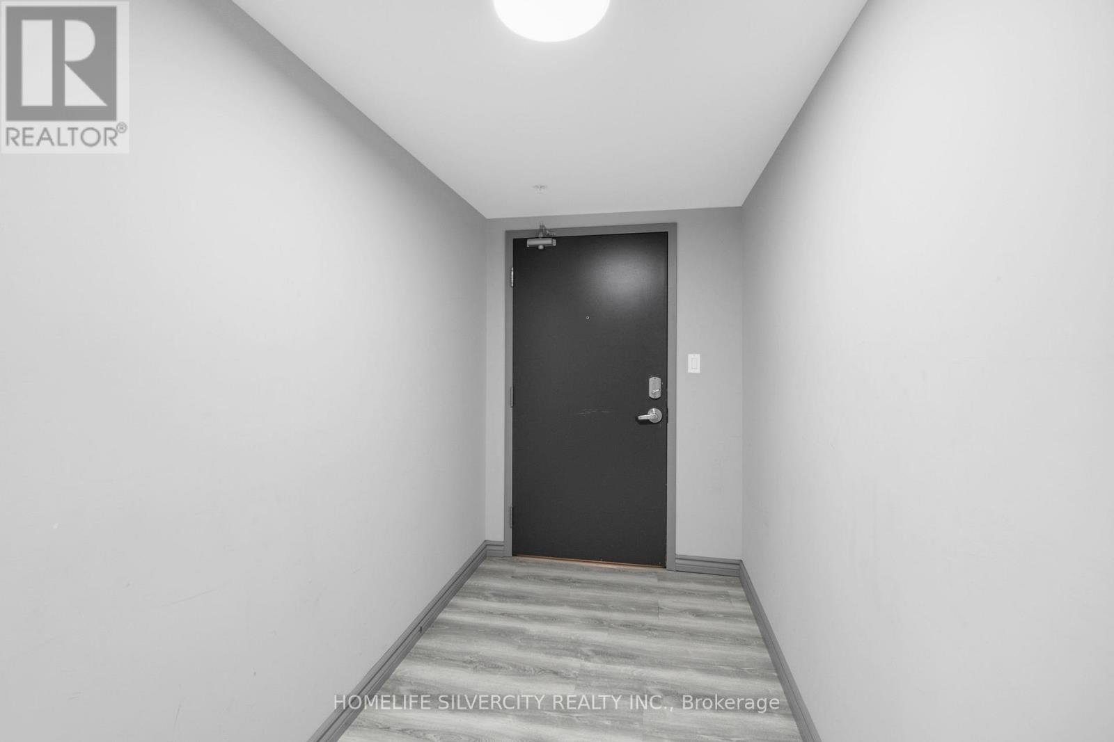 A405 - 275 Larch Street, Waterloo, Ontario  N2L 0J1 - Photo 6 - X12641838