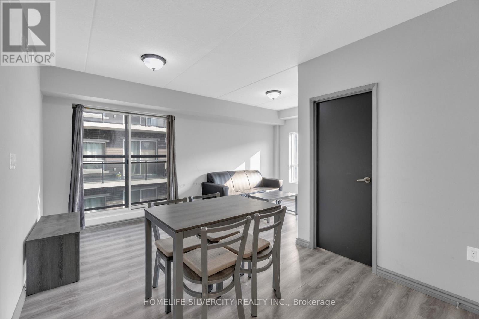 A405 - 275 Larch Street, Waterloo, Ontario  N2L 0J1 - Photo 7 - X12641838