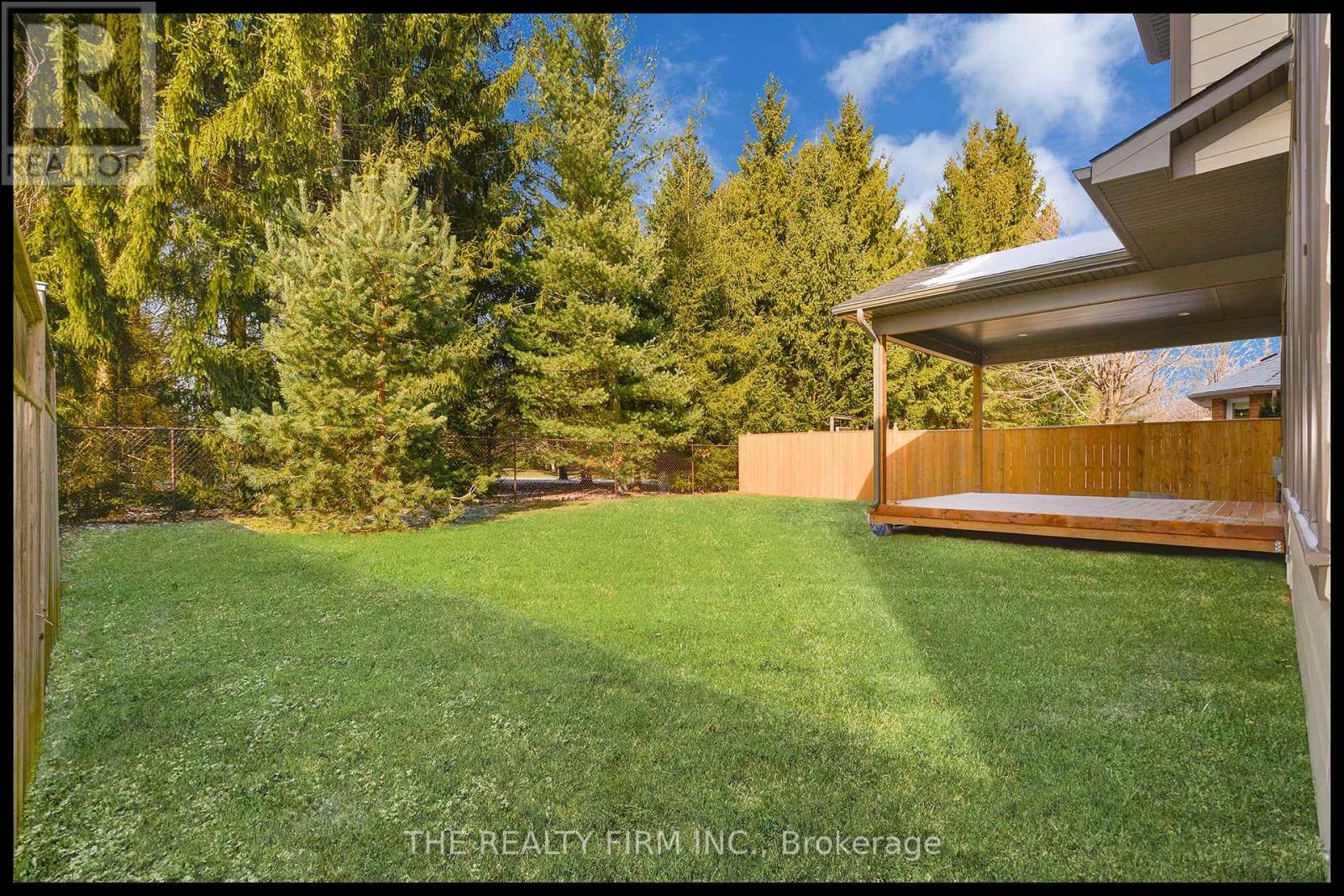 285 Elizabeth Street, Southwest Middlesex, Ontario  N0L 1M0 - Photo 40 - X12641886