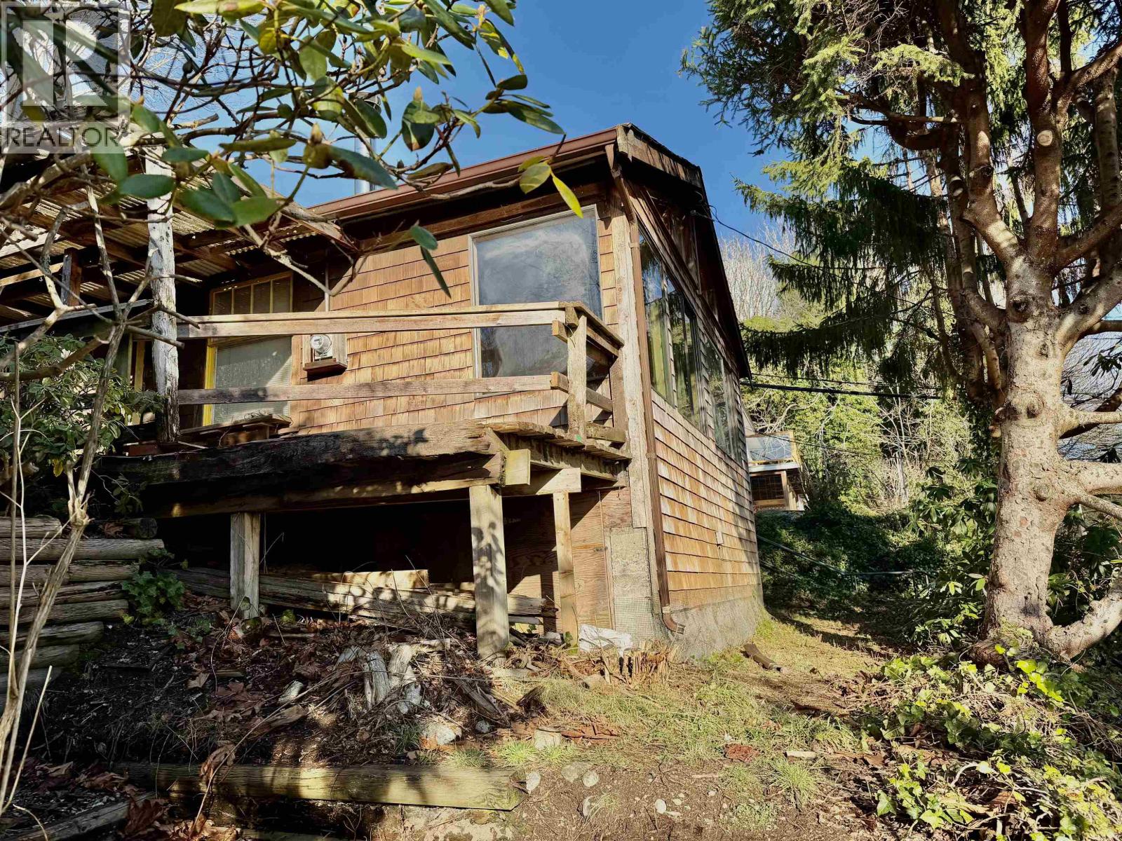 619 Marine Drive, Gibsons, British Columbia  V0N 1V1 - Photo 12 - R3074459