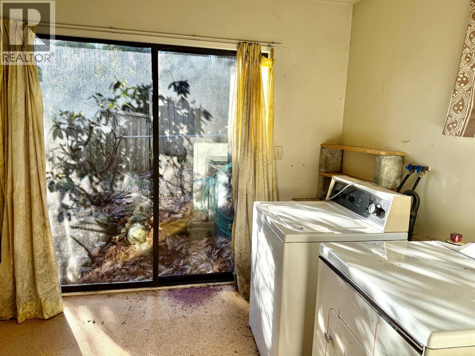 619 Marine Drive, Gibsons, British Columbia  V0N 1V1 - Photo 7 - R3074459