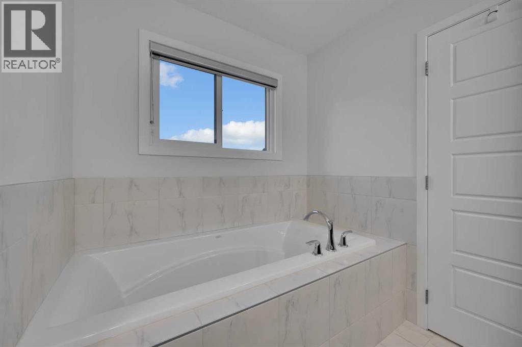 38 Seton Parade Se, Calgary, Alberta  T3M 3C6 - Photo 42 - A2275665