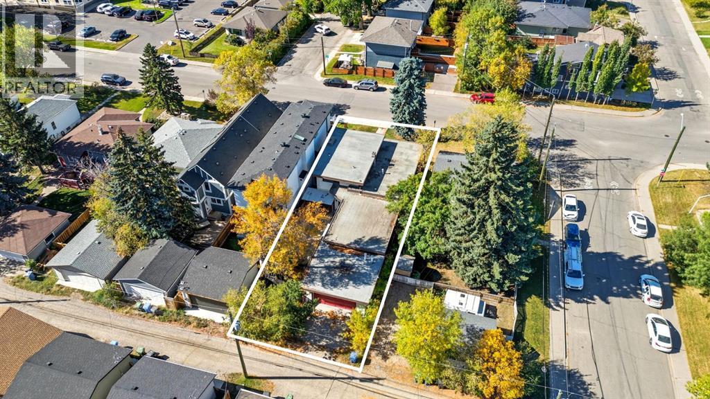 1708 29 Street Sw, Calgary, Alberta  T3C 1M4 - Photo 4 - A2271793