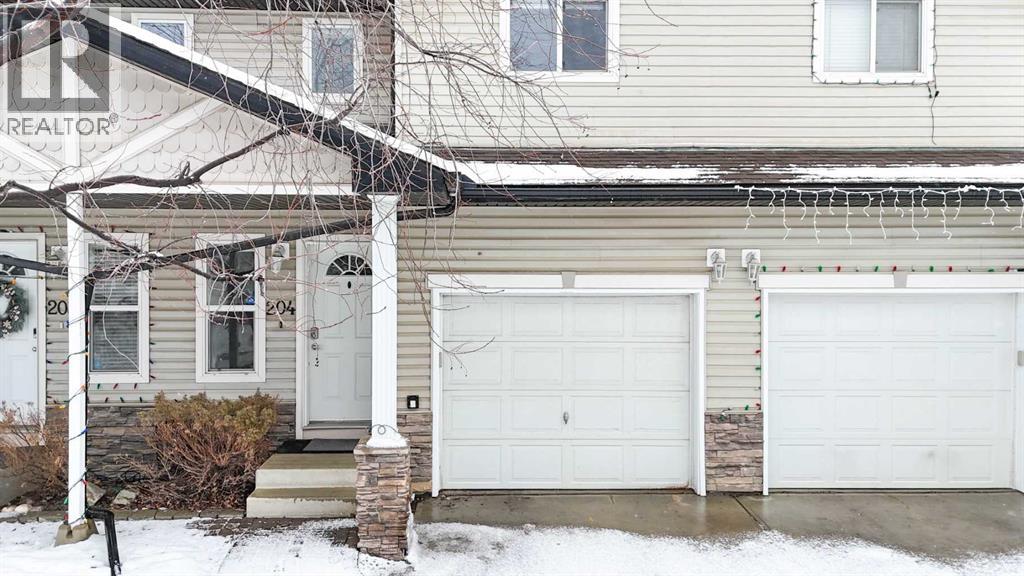 204, 760 Railway Gate SW, Airdrie, Alberta