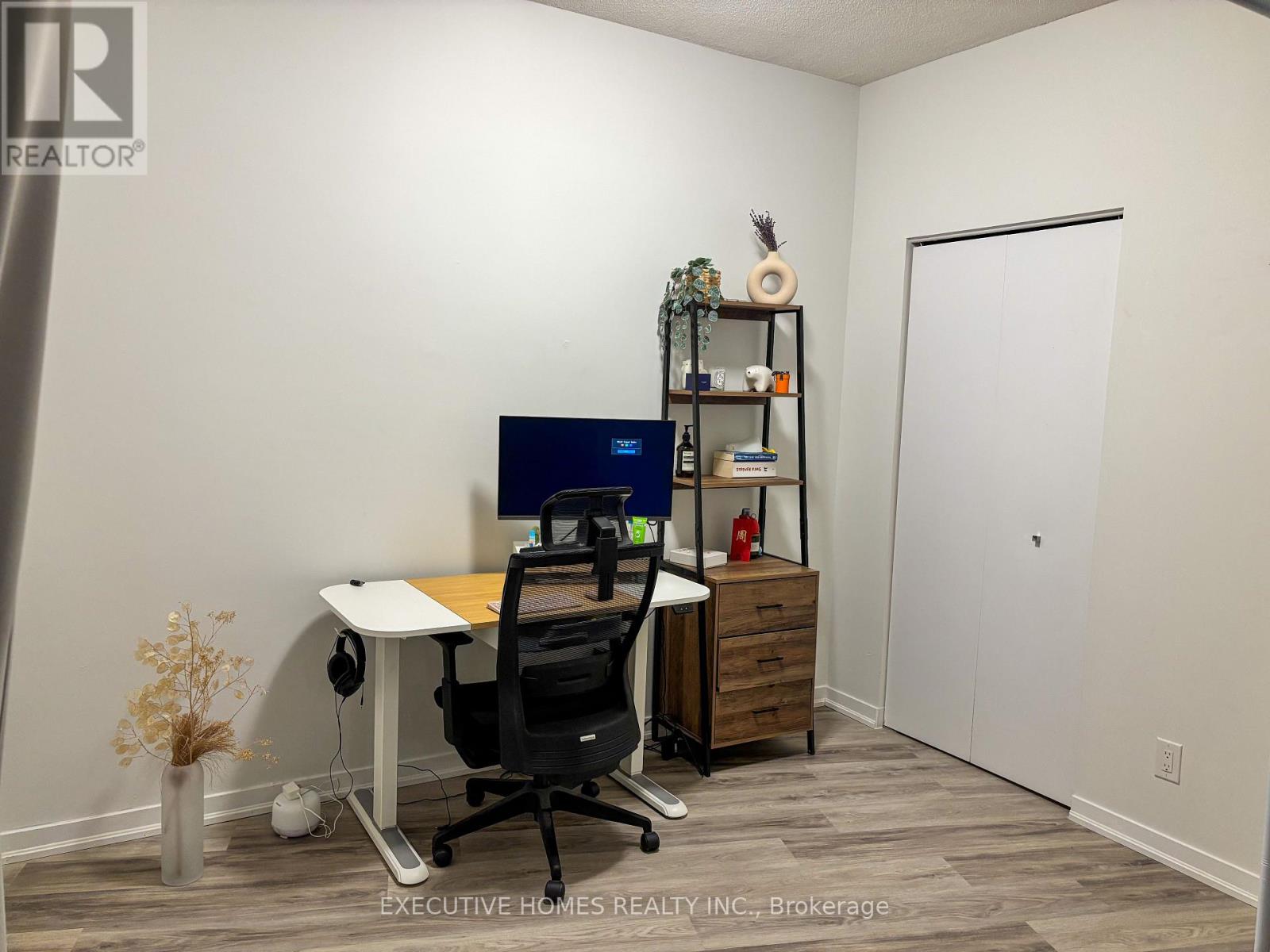 1813 - 150 East Liberty Street, Toronto, Ontario  M6K 3R5 - Photo 6 - C12640674