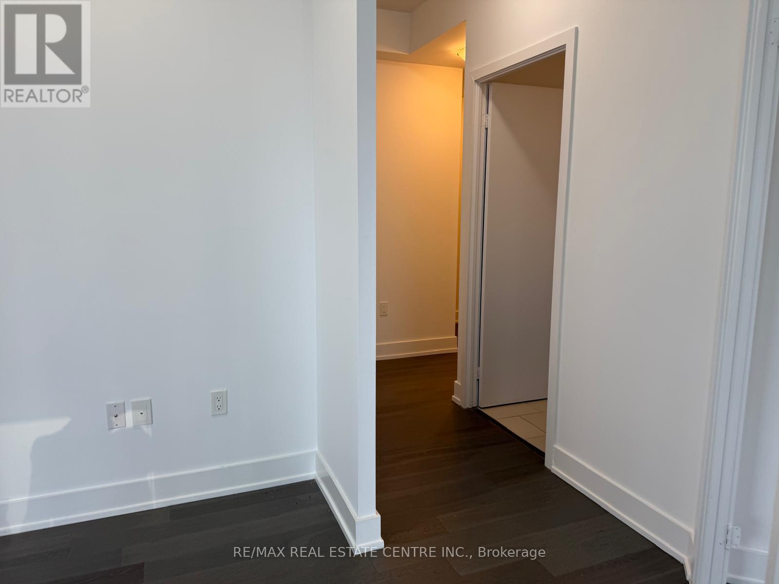 1607 - 20 Shore Breeze Drive, Toronto, Ontario  M8V 0C7 - Photo 6 - W12641854
