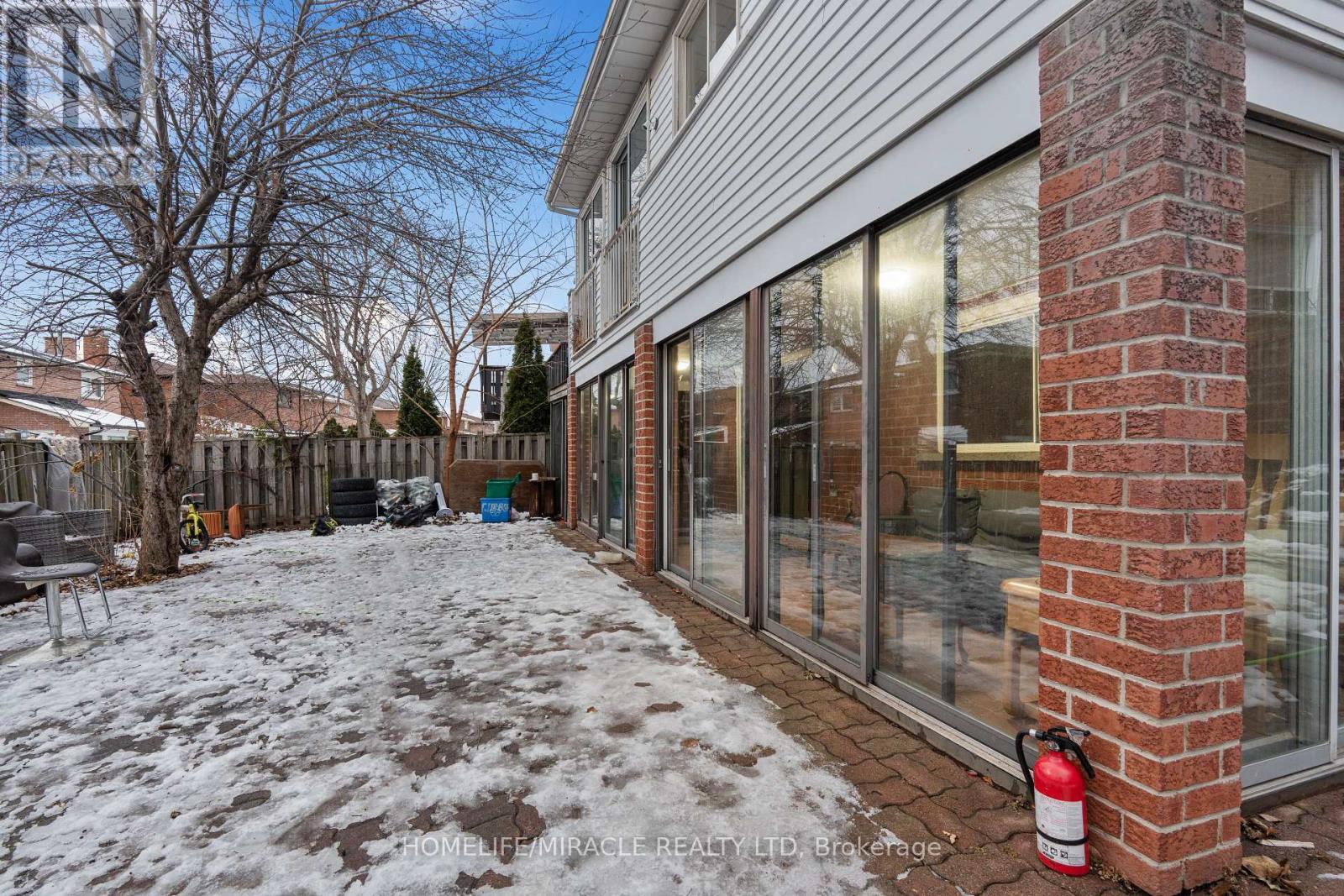 BASEMENT - 44 PRESIDENTIAL STREET, Vaughan, Ontario