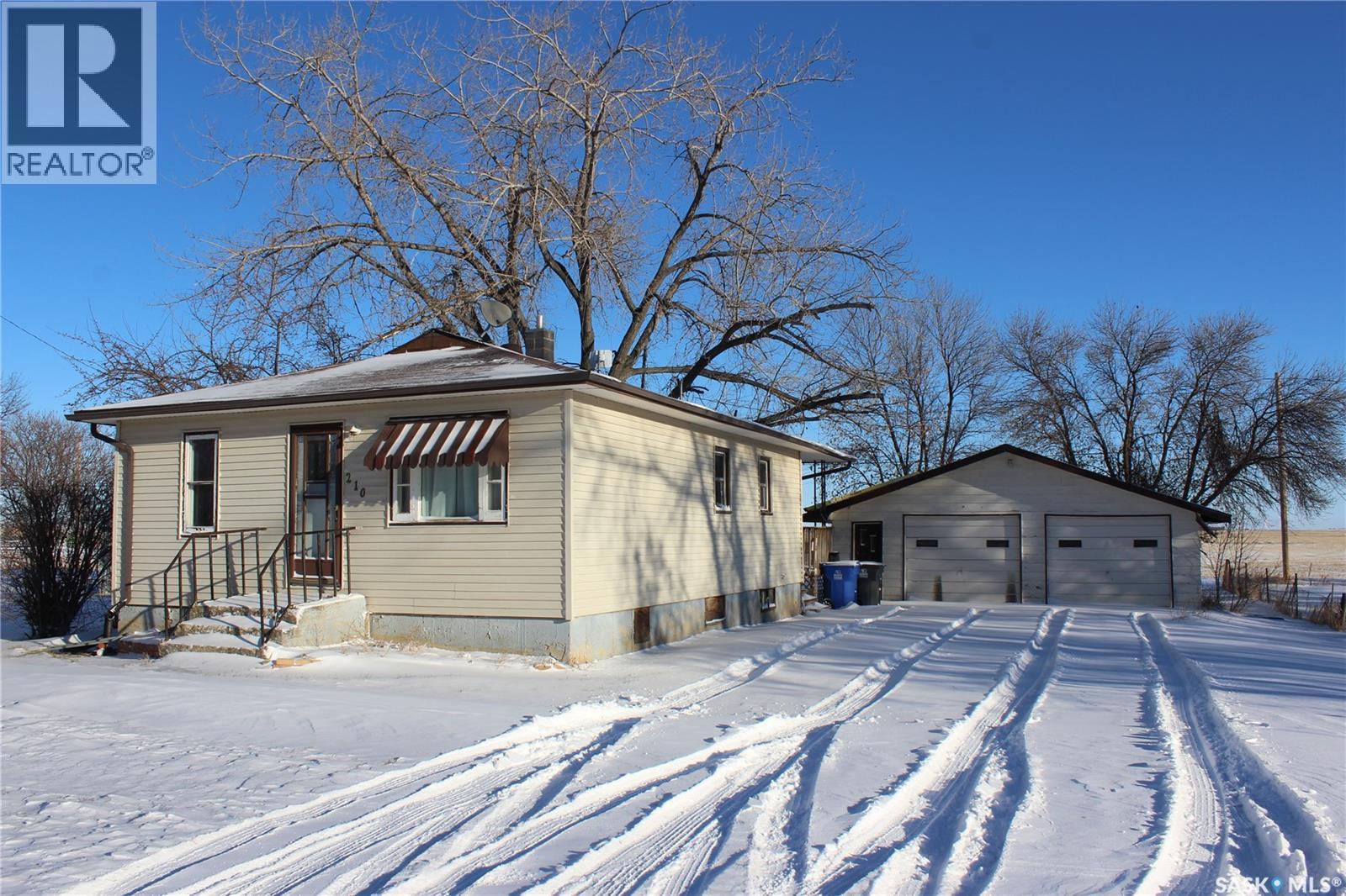 210 Torbay STREET, Torquay, Saskatchewan