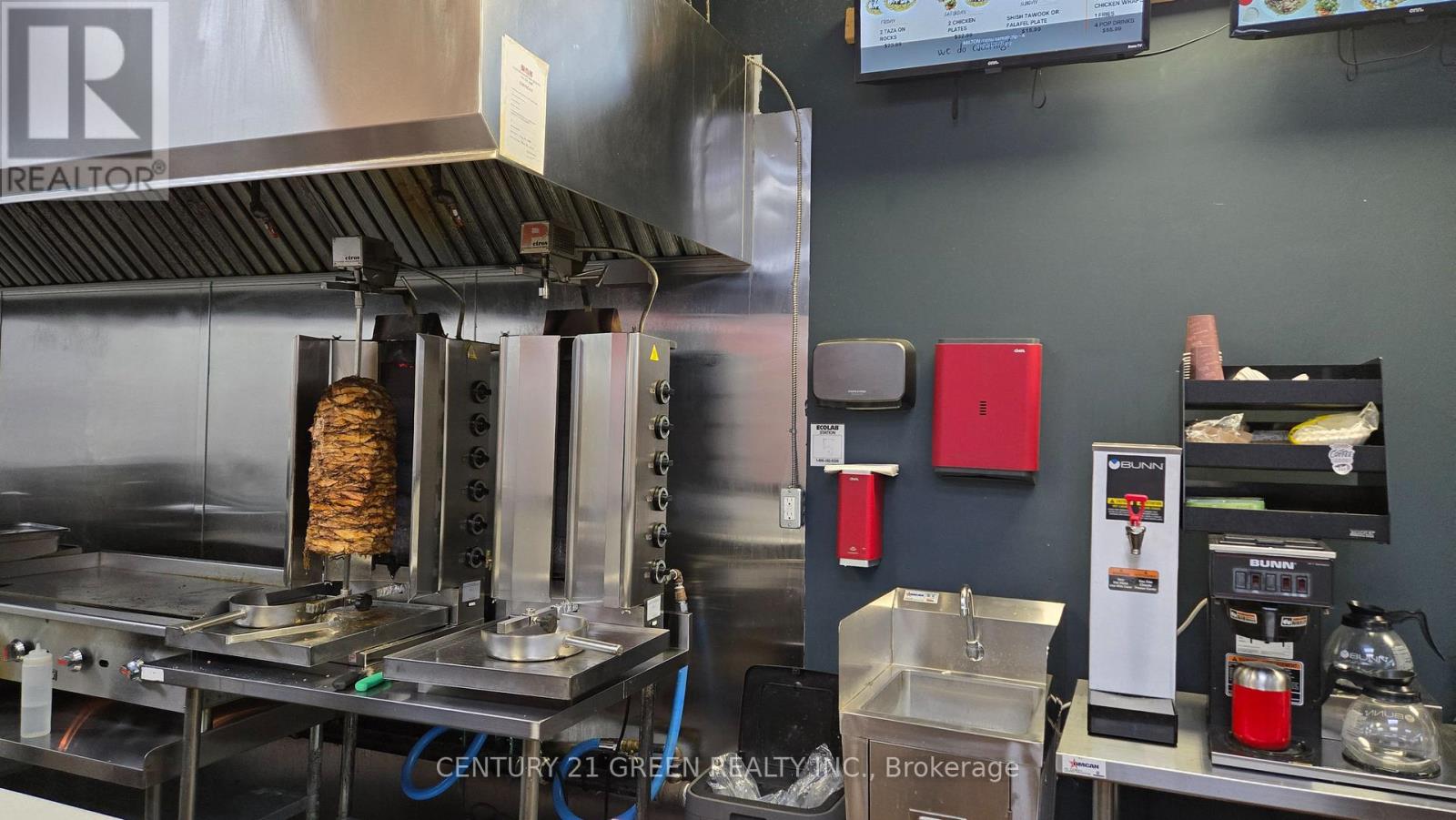 111 - 470 Bronte Street S, Milton, Ontario  L9T 2J4 - Photo 2 - W12641894