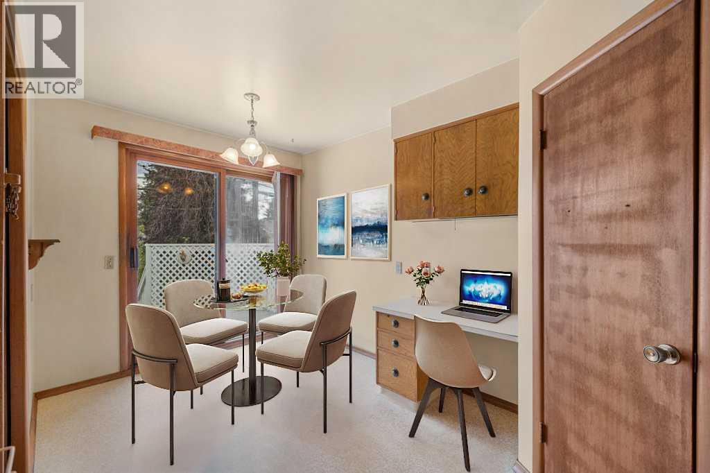 4207 Brisebois Drive Nw, Calgary, Alberta  T2L 2G1 - Photo 9 - A2259275