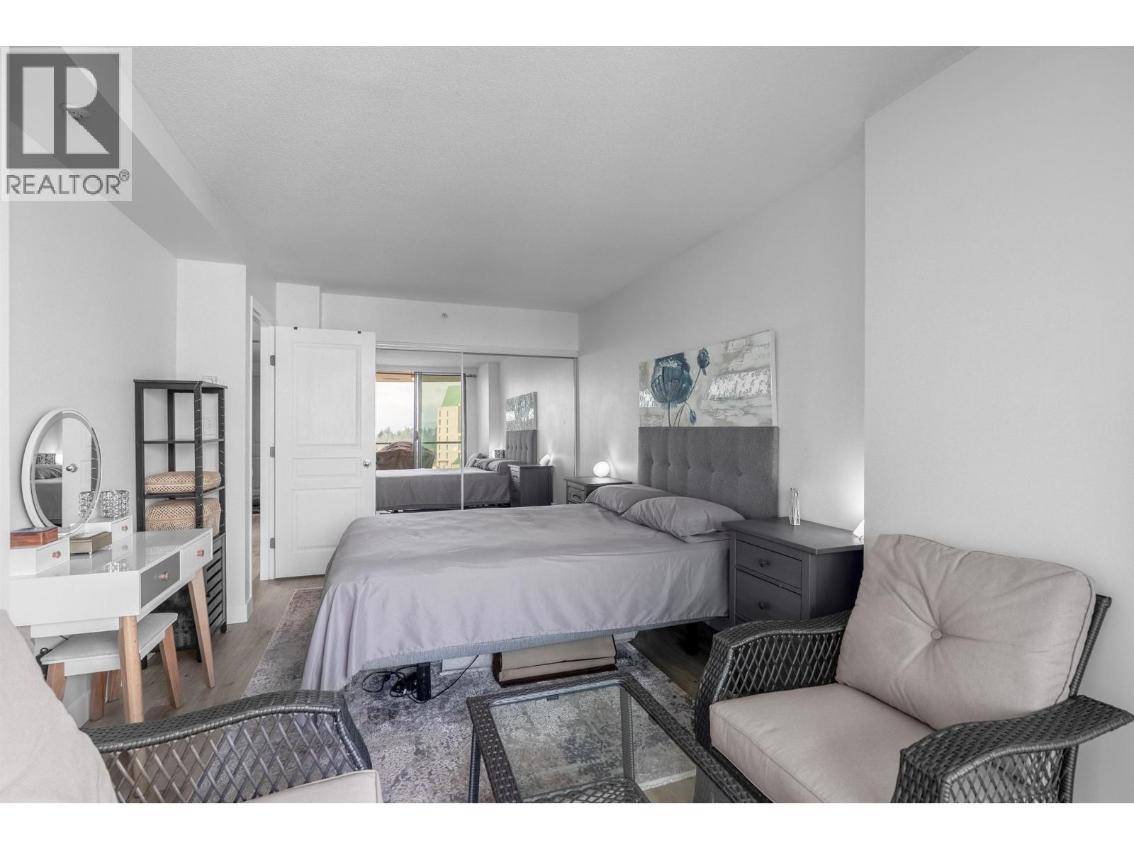 1605 3071 Glen Drive, Coquitlam, British Columbia  V3B 7R1 - Photo 7 - R3074416