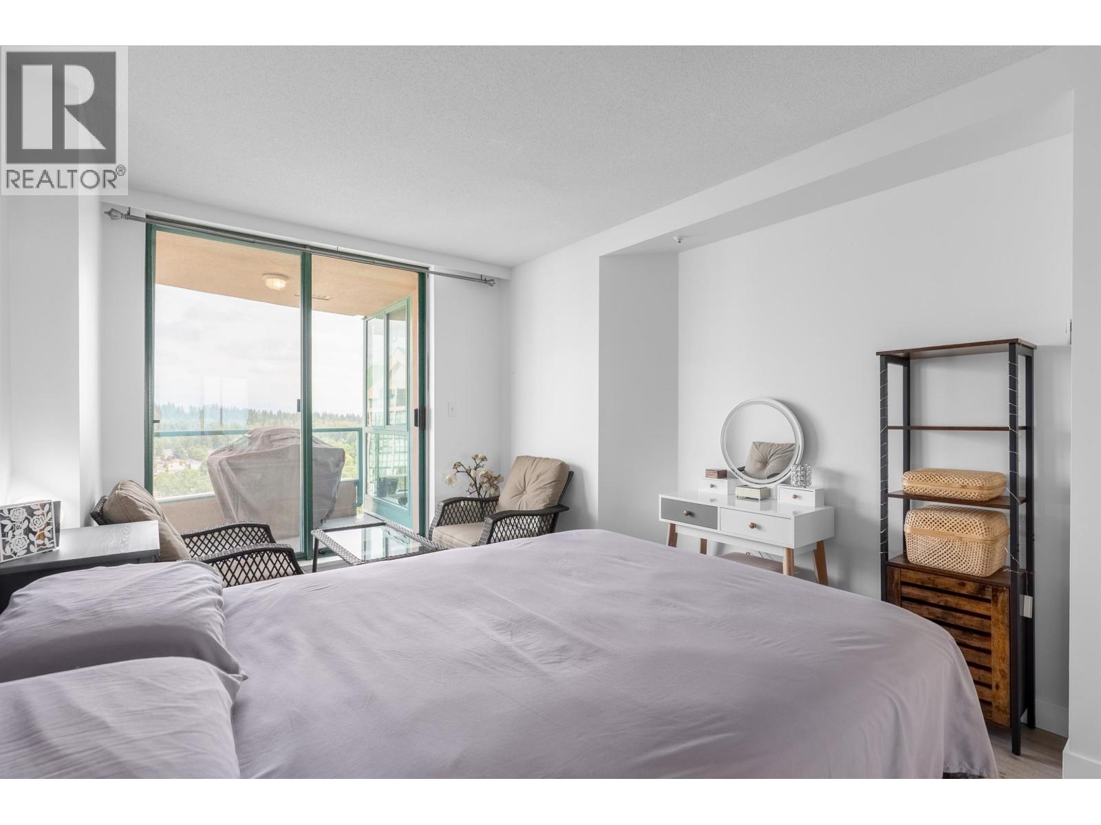 1605 3071 Glen Drive, Coquitlam, British Columbia  V3B 7R1 - Photo 12 - R3074416