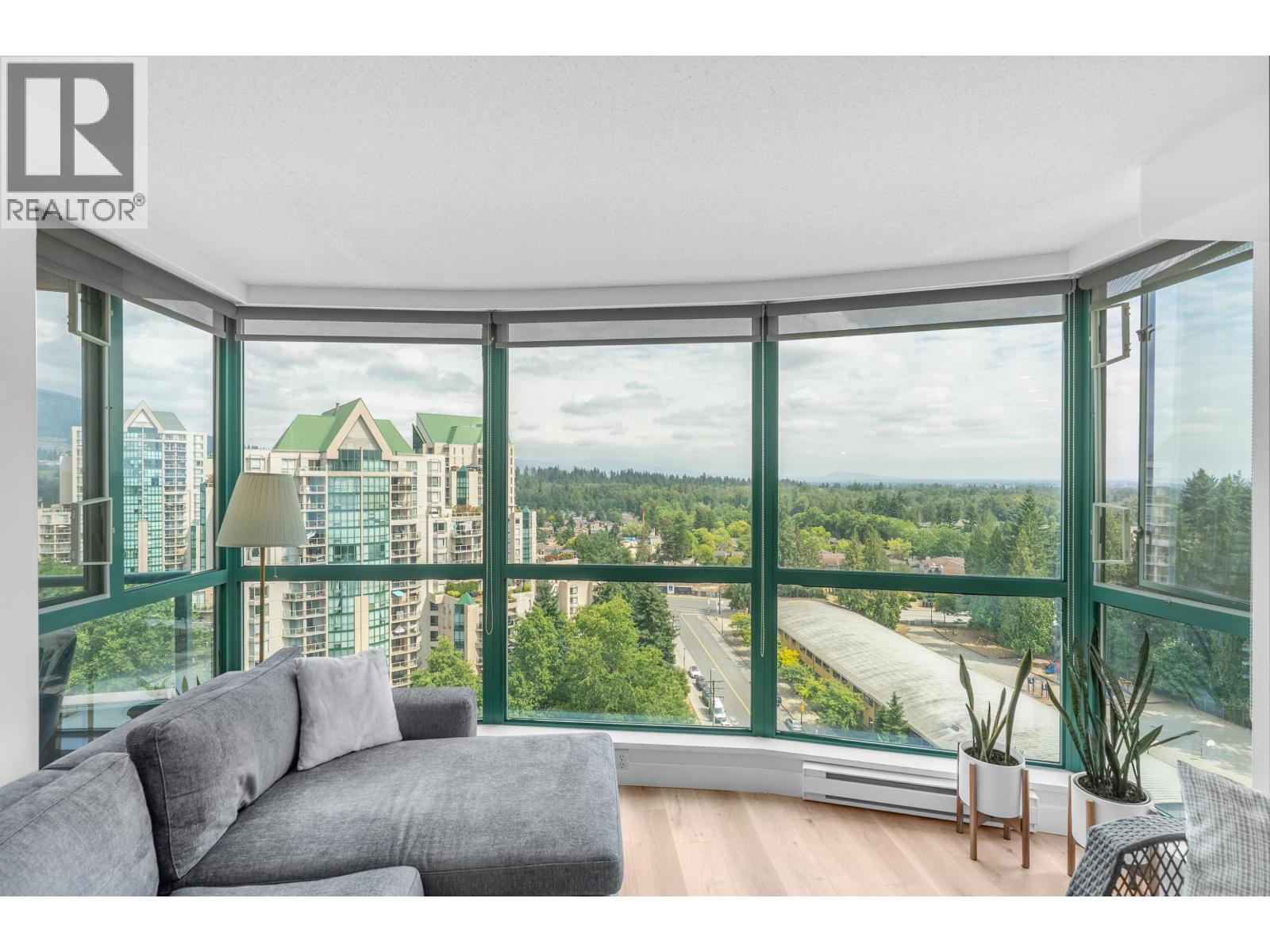 1605 3071 Glen Drive, Coquitlam, British Columbia  V3B 7R1 - Photo 11 - R3074416