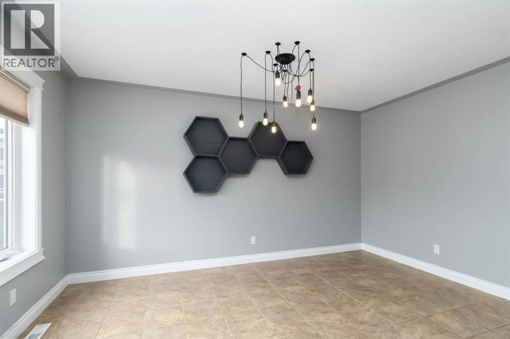 168 Juniper Street, Fort Mcmurray, Alberta  T9K 0W3 - Photo 11 - A2273168