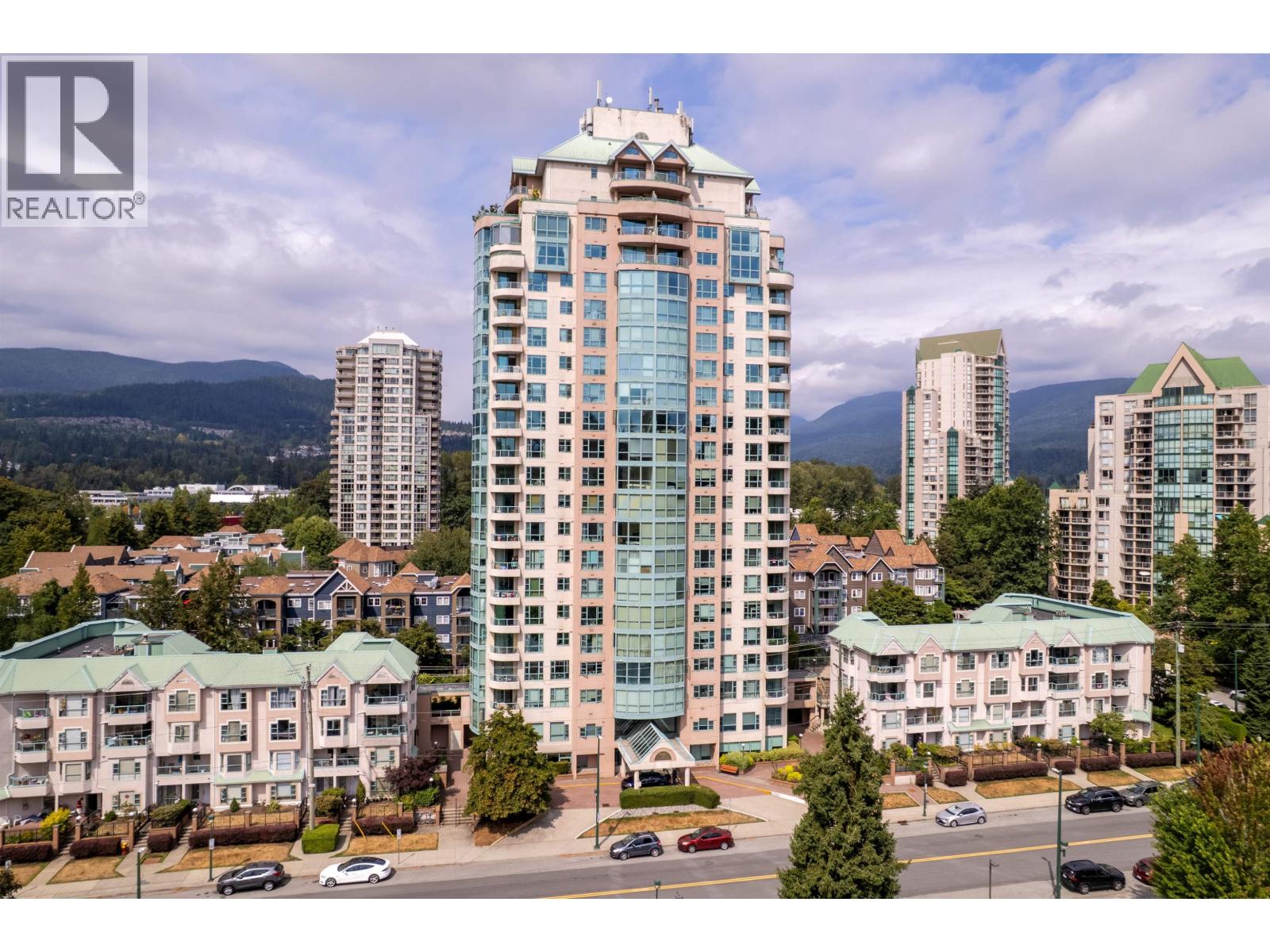 1605 3071 Glen Drive, Coquitlam, British Columbia  V3B 7R1 - Photo 34 - R3074416