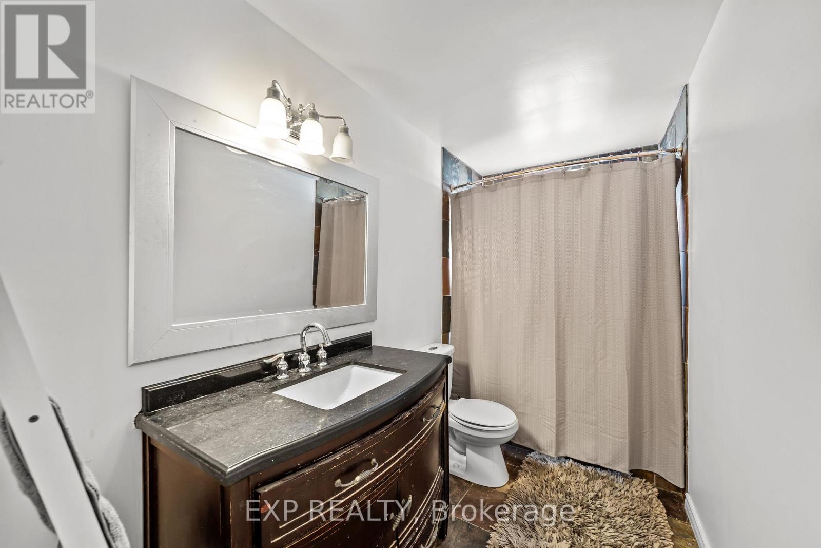 16 Edmunds Crescent, London South, Ontario  N5Z 4J2 - Photo 17 - X12641968