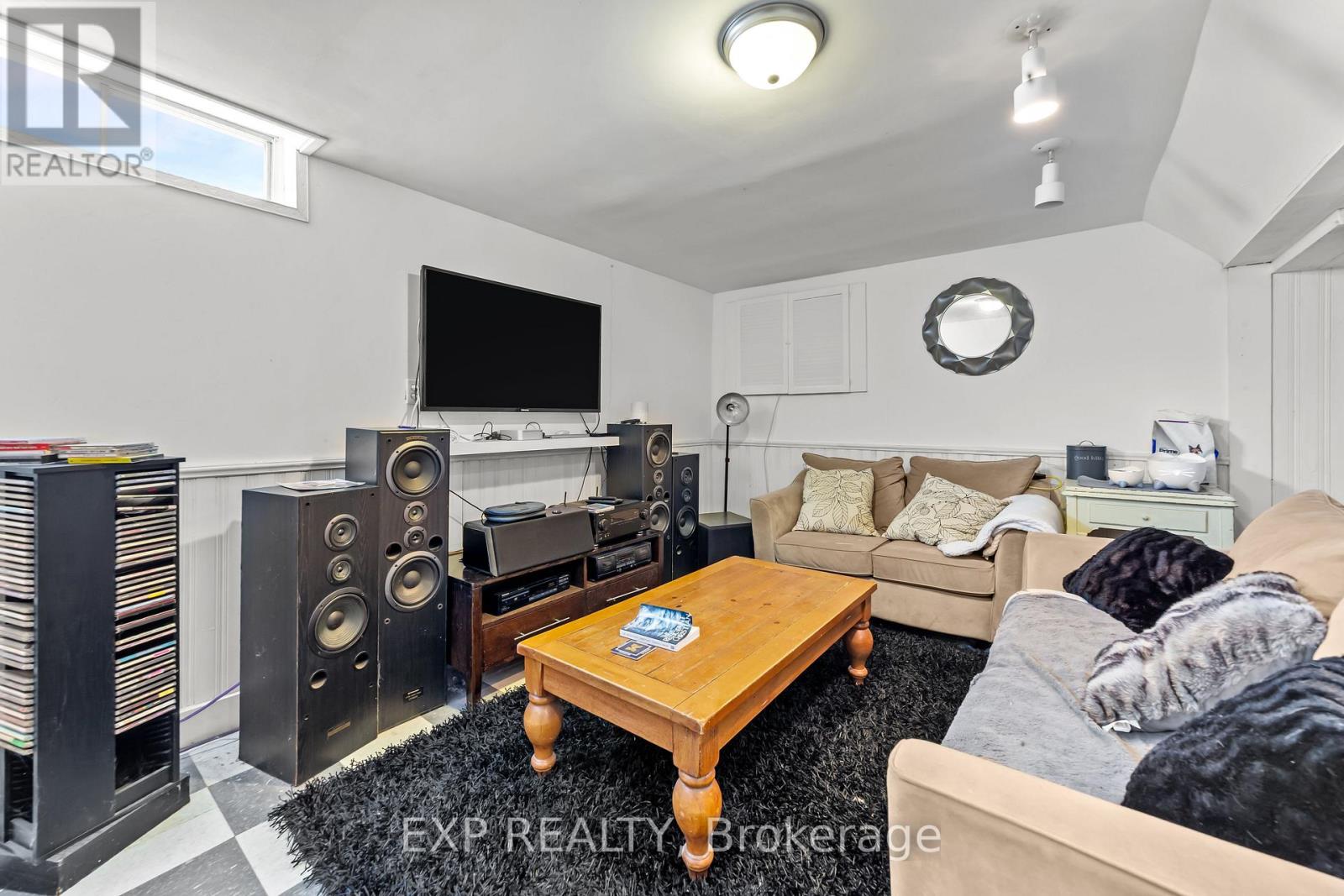 16 Edmunds Crescent, London South, Ontario  N5Z 4J2 - Photo 21 - X12641968