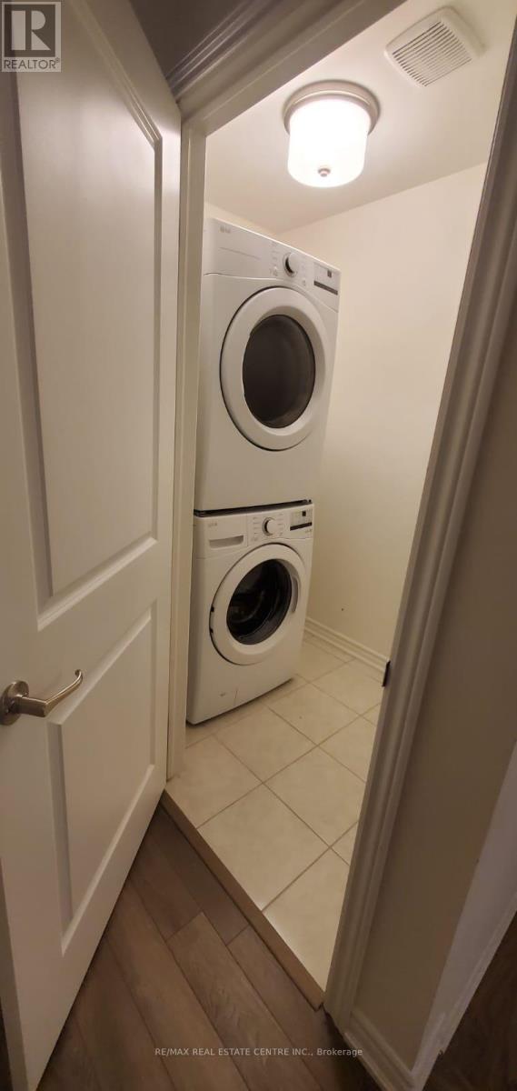 27 George Brier Drive E, Brant, Ontario  N3L 0L3 - Photo 2 - X12641890