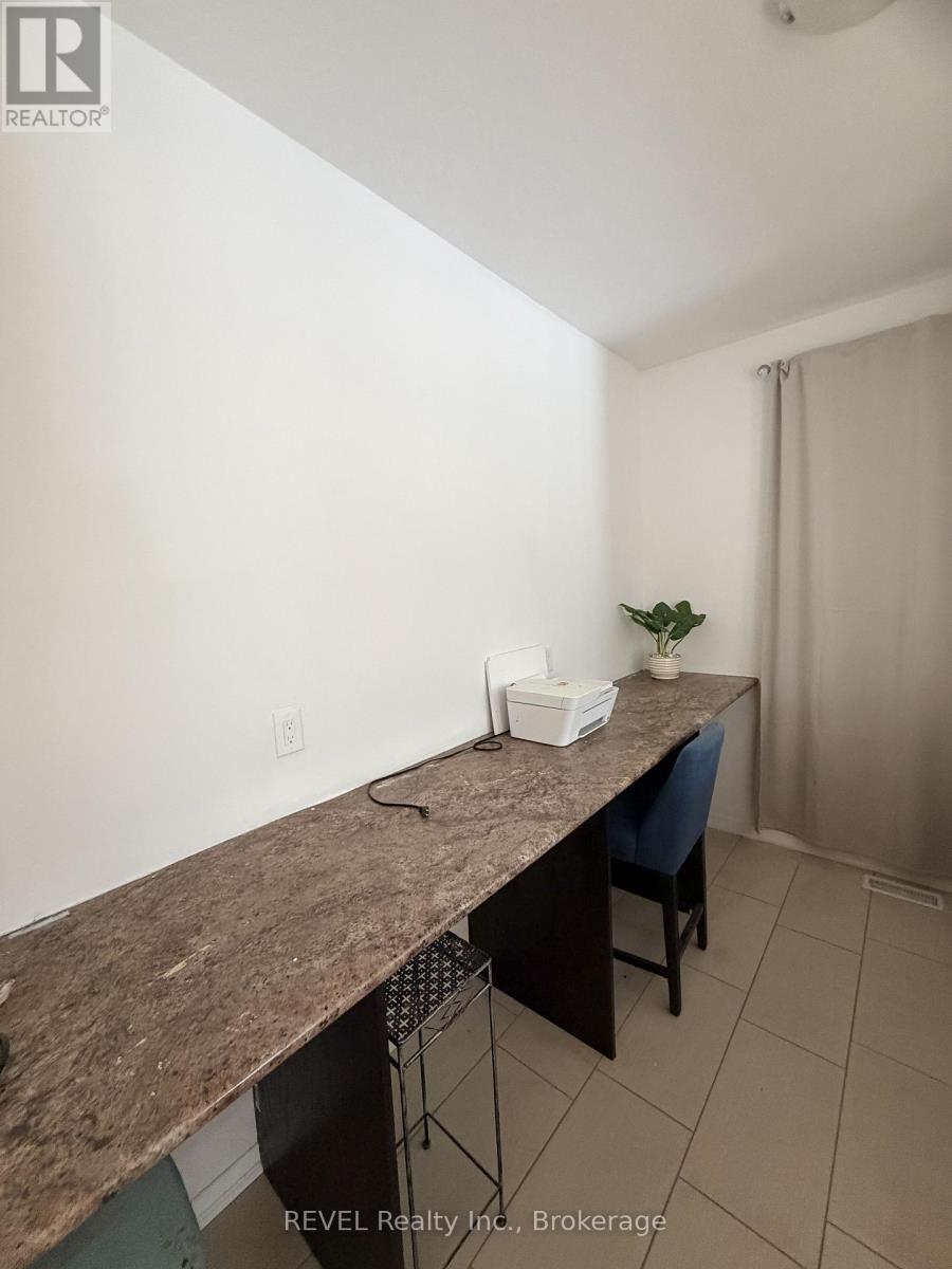 7969 Buckeye Crescent, Niagara Falls, Ontario  L2H 2Y6 - Photo 14 - X12641920