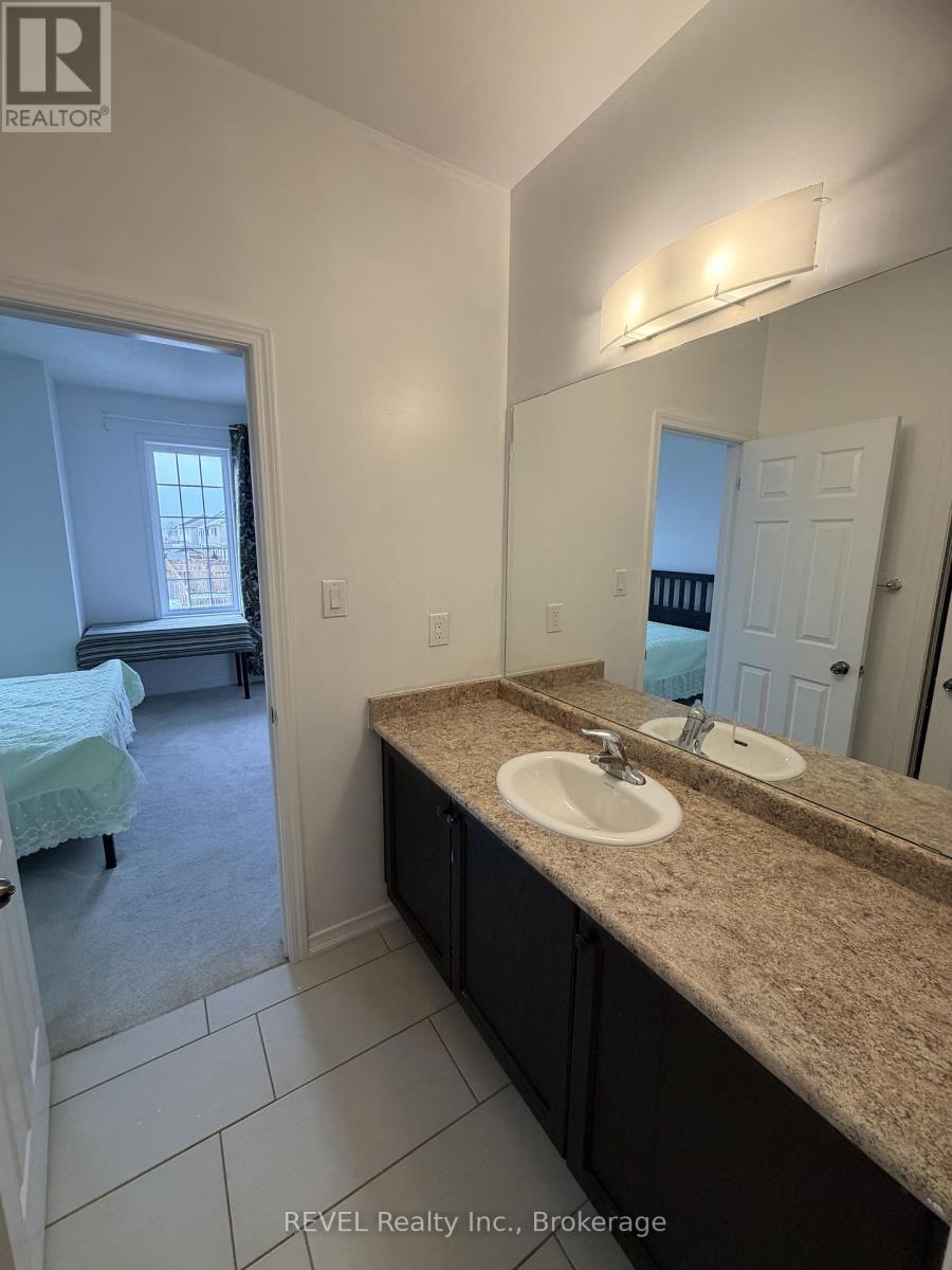 7969 Buckeye Crescent, Niagara Falls, Ontario  L2H 2Y6 - Photo 23 - X12641920