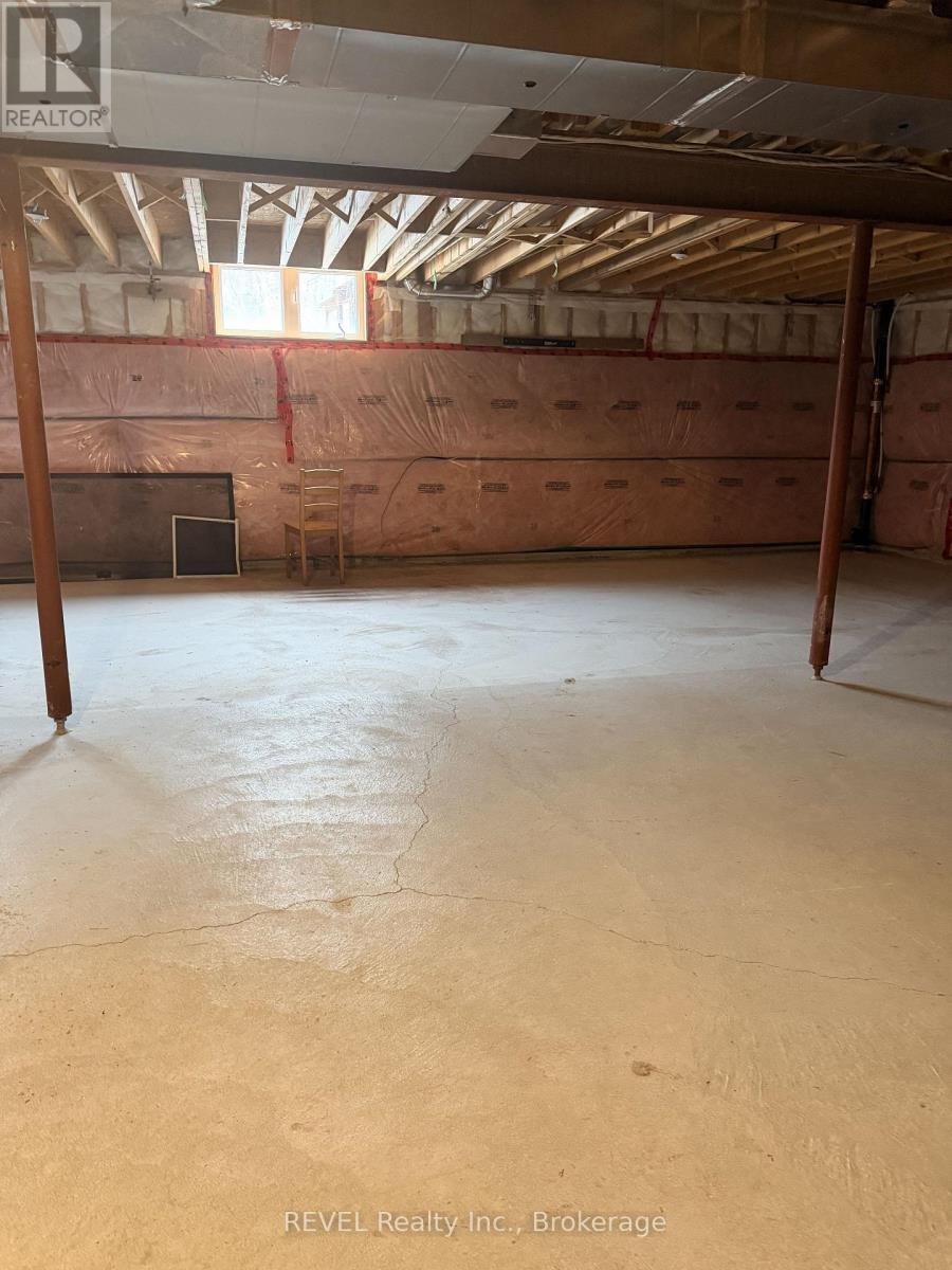 7969 Buckeye Crescent, Niagara Falls, Ontario  L2H 2Y6 - Photo 28 - X12641920