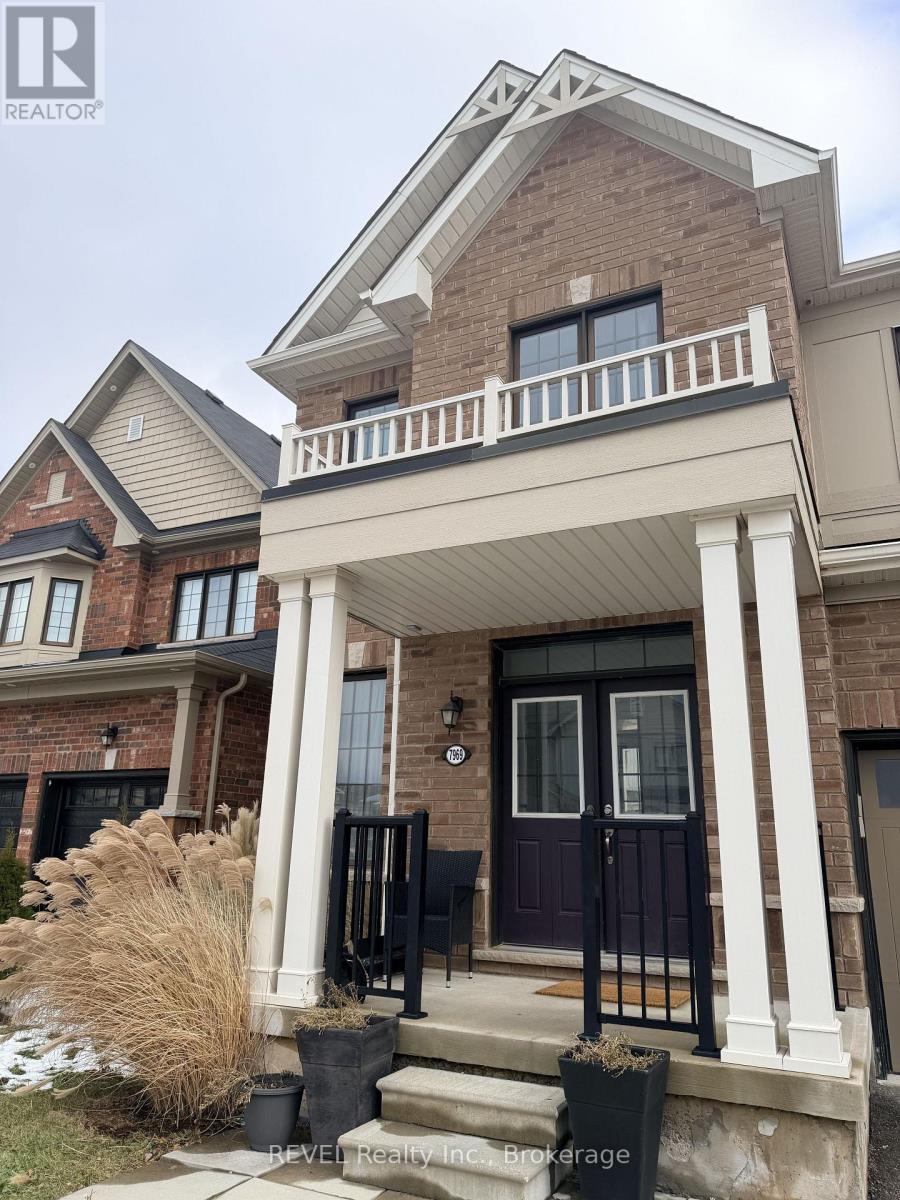 7969 Buckeye Crescent, Niagara Falls, Ontario  L2H 2Y6 - Photo 4 - X12641920