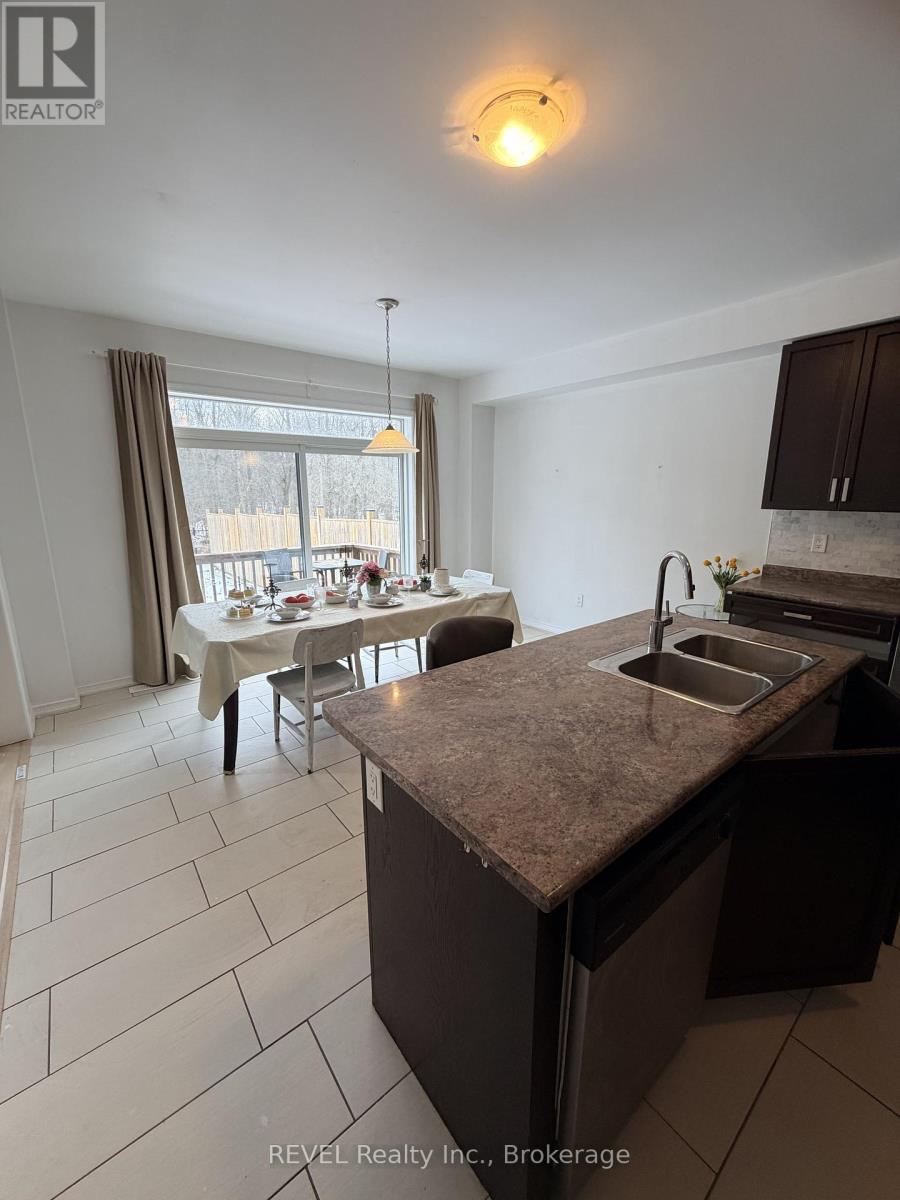 7969 Buckeye Crescent, Niagara Falls, Ontario  L2H 2Y6 - Photo 9 - X12641920