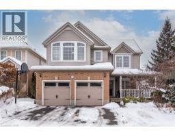 148 WINDING WOOD Crescent, Kitchener, Ontario