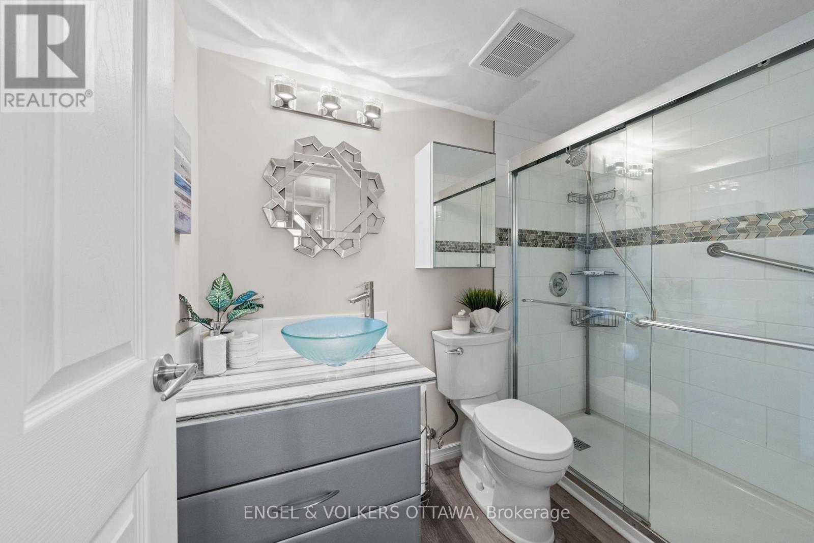 1007 - 1195 Richmond Road, Ottawa, Ontario  K2B 8E4 - Photo 30 - X12479252