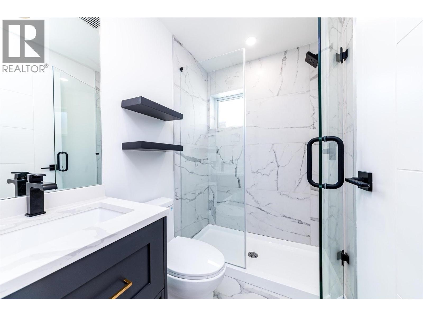 5439 To 55 Killarney Street, Vancouver, British Columbia  V5R 3W3 - Photo 5 - C8074625